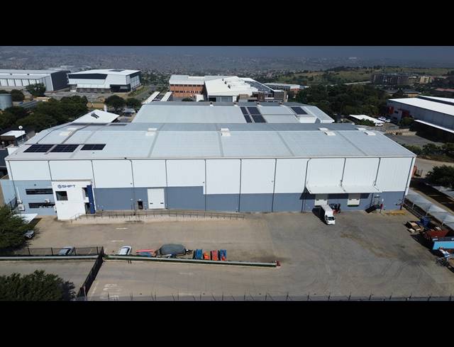 3,280M² WAREHOUSE TO LET IN LINBRO PARK
